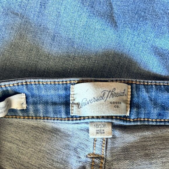Universal Thread Jeans - Picture 2 of 4